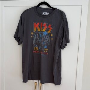 Kiss Kids NYC 1977 Graphic Tee - Dark Gray